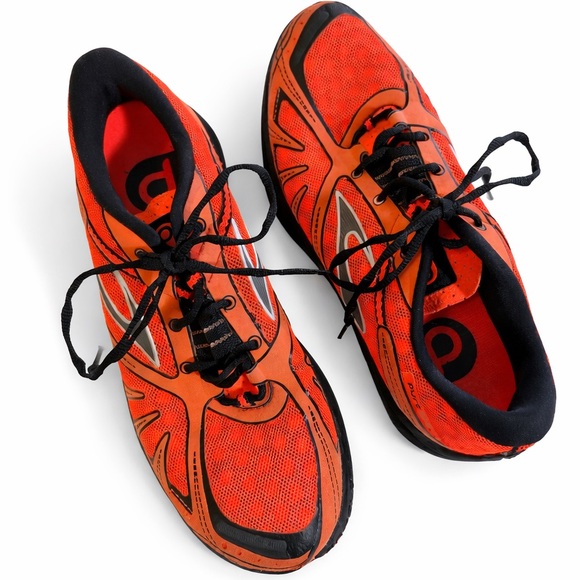 Brooks Shoes - Brooks Sneakers Running Shoes orange black size 8.5 pure grit
